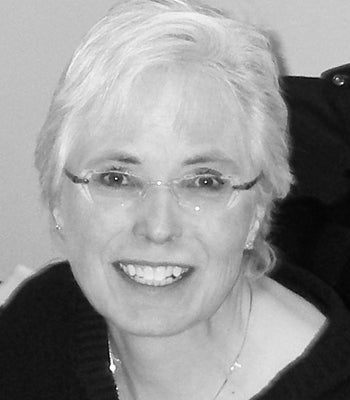 Portrait of Lori Hamburger, REALTOR®, Client Communication Manager.