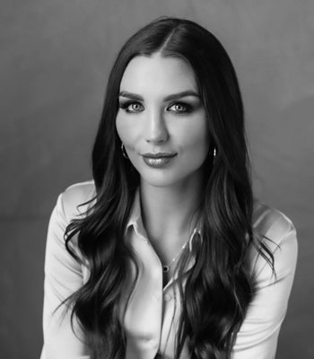 Portrait of Jordan White, Realtor.